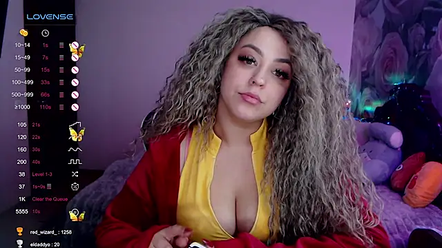  Just a queen 3 online show from February 6, 2025, 9:17 pm