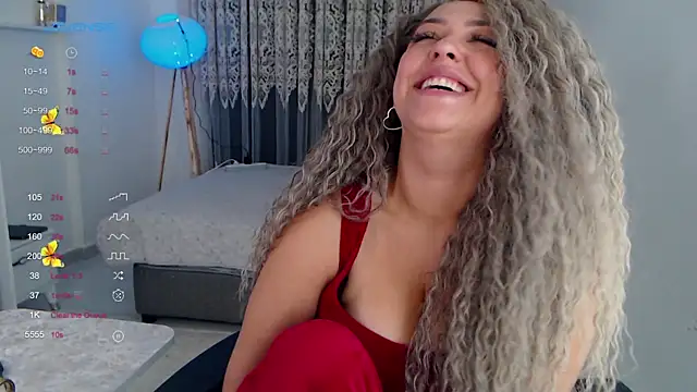 Snapshot of _Just_a_queen_3 chatting on October 27, 2025, 6:14 am  Just a queen 3 online show from October 27, 2025, 6:14 am