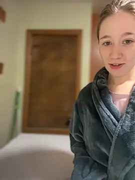 Snapshot of sage__marie chatting on January 24, 2025, 2:19 pm sage marie online show from January 24, 2025, 2:19 pm