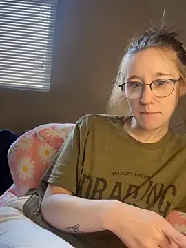 Snapshot of sage__marie chatting on March 7, 2025, 2:12 pm sage marie online show from March 7, 2025, 2:12 pm