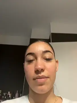 Amy Sin online show from October 18, 2025, 2:52 pm