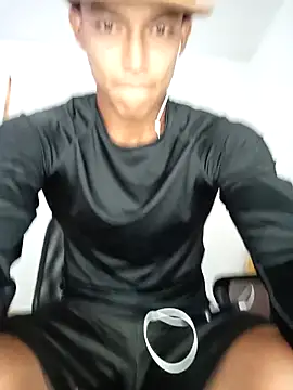 Demiansteven2 online show from September 24, 2025, 1:28 pm