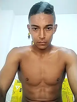 Demiansteven2 online show from February 28, 2025, 11:56 pm
