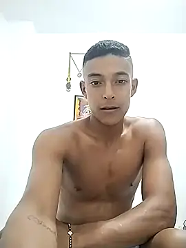 Demiansteven2 online show from February 12, 2025, 12:16 am