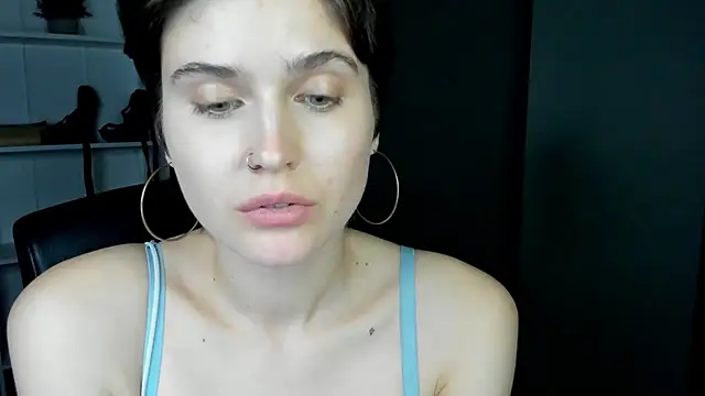 sarah perfect online show from April 19, 2026, 6:10 pm