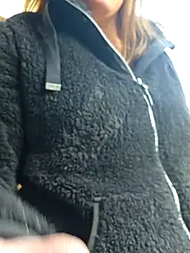 SpiceLea online show from March 19, 2026, 8:36 am