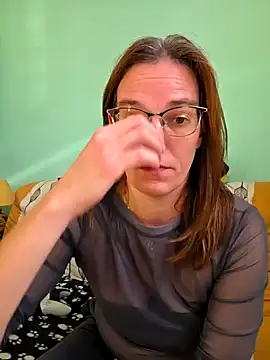 SpiceLea online show from October 24, 2025, 9:19 am