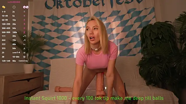 Snapshot of Bestie_Online chatting on September 26, 2025, 6:20 am Bestie Online online show from September 26, 2025, 6:20 am