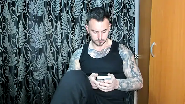 Jonmusclemaster online show from April 10, 2026, 7:54 pm