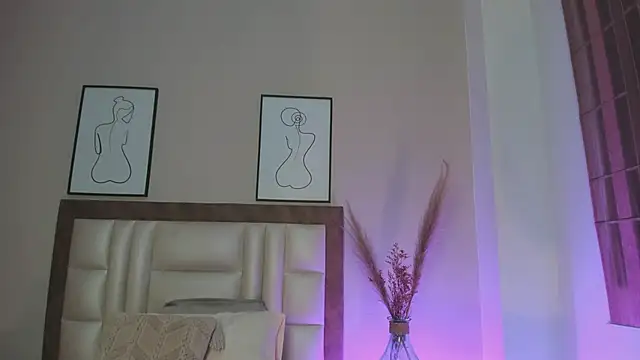 Snapshot of AlissaNix chatting on October 15, 2025, 7:11 pm AlissaNix online show from October 15, 2025, 7:11 pm