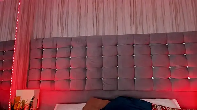 Poacahontasfg online show from January 8, 2026, 3:56 am