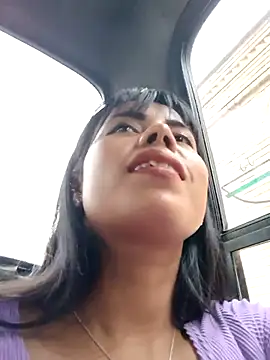  andrea30 online show from March 6, 2025, 6:48 pm