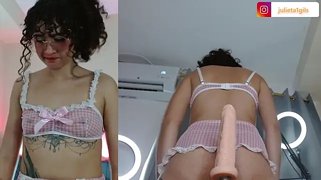 Snapshot of Juliet_dolce chatting on October 22, 2025, 9:35 pm Juliet dolce online show from October 22, 2025, 9:35 pm