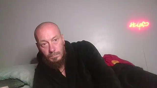 Snapshot of deepinnnnn chatting on October 3, 2025, 4:47 am deepinnnnn online show from October 3, 2025, 4:47 am