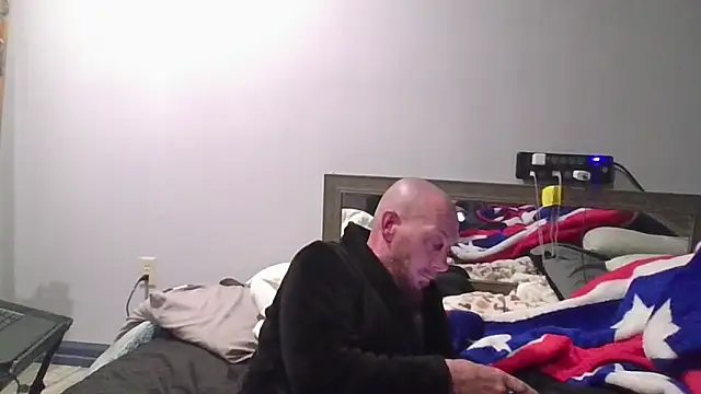 Snapshot of deepinnnnn chatting on February 14, 2026, 5:29 am deepinnnnn online show from February 14, 2026, 5:29 am