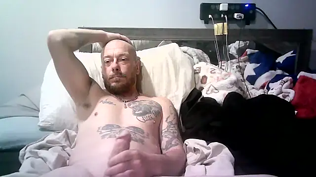 Snapshot of deepinnnnn chatting on February 10, 2026, 3:33 pm deepinnnnn online show from February 10, 2026, 3:33 pm