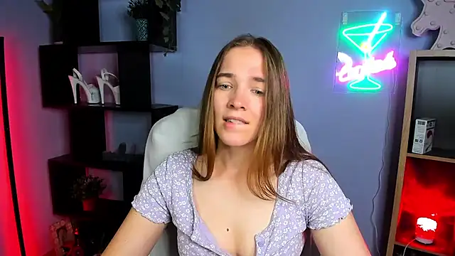 kenzie x online show from September 12, 2025, 4:23 am