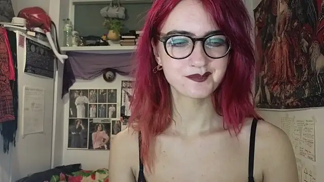 TatianaRomanov online show from November 10, 2025, 6:35 pm
