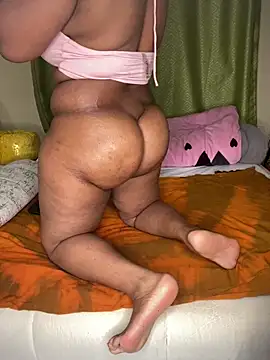 nur lin online show from February 28, 2025, 1:47 am
