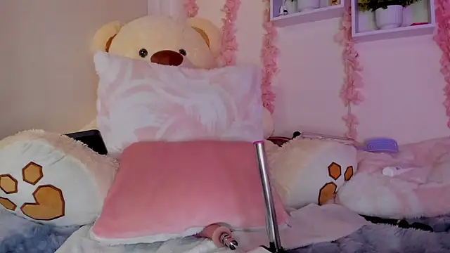 Snapshot of Idara_and_Edahi01 chatting on September 29, 2025, 3:24 am Idara and Edahi01 online show from September 29, 2025, 3:24 am