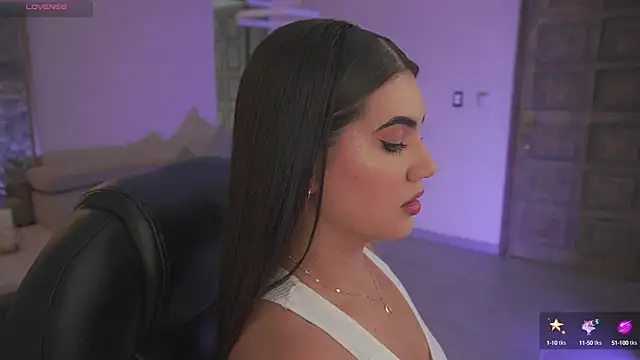 AngelicaVega online show from September 30, 2025, 7:20 pm