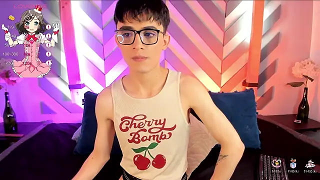 Snapshot of cherryy_boy chatting on January 18, 2025, 12:04 pm cherryy boy online show from January 18, 2025, 12:04 pm
