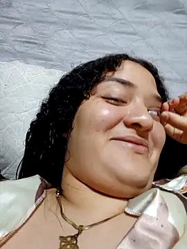 Snapshot of Liancy chatting on October 17, 2025, 1:53 am Liancy online show from October 17, 2025, 1:53 am