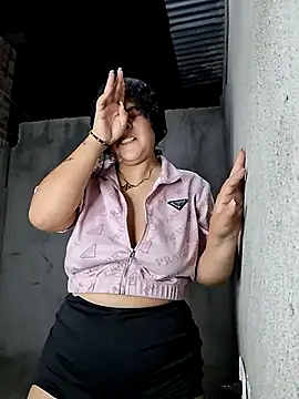 Snapshot of Liancy chatting on September 26, 2025, 1:45 am Liancy online show from September 26, 2025, 1:45 am