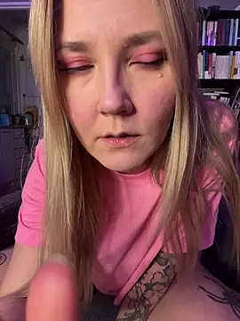 nymferatu online show from March 14, 2025, 4:30 pm