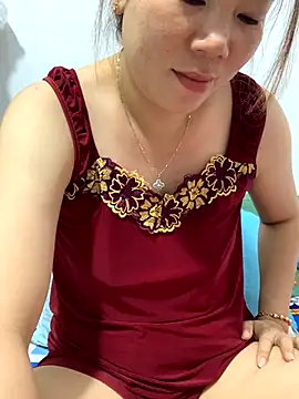 Snapshot of Baby-bigtits chatting on September 18, 2025, 1:58 pm Baby-bigtits online show from September 18, 2025, 1:58 pm