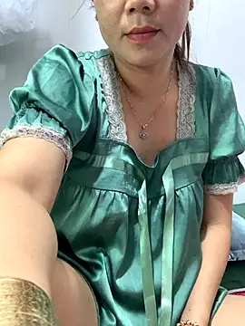 Snapshot of Baby-bigtits chatting on October 12, 2025, 12:12 am Baby-bigtits online show from October 12, 2025, 12:12 am