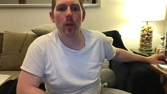 Snapshot of Rock_Pierce chatting on October 6, 2025, 10:10 pm Rock Pierce online show from October 6, 2025, 10:10 pm