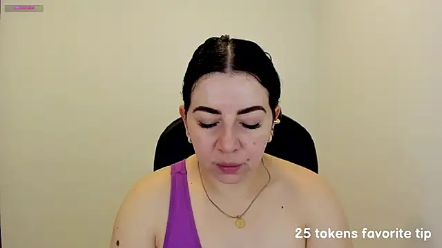 Im coco online show from February 11, 2025, 2:46 pm