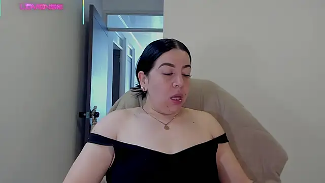 Im coco online show from November 11, 2025, 12:44 pm