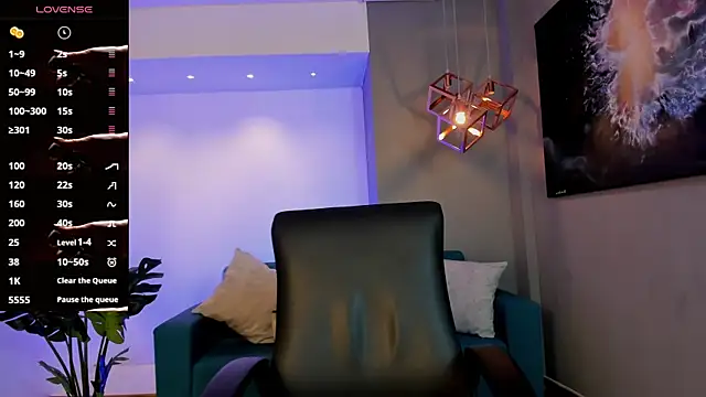 IsabellaaJoness online show from October 22, 2025, 12:59 pm