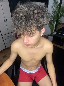 DavidfullOFlove online show from October 29, 2025, 11:14 pm