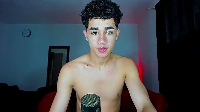 DavidfullOFlove online show from February 22, 2025, 1:35 pm