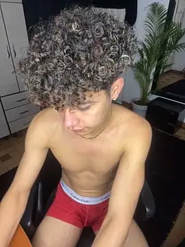 DavidfullOFlove online show from October 30, 2025, 10:39 pm