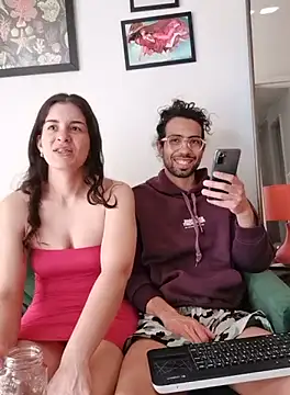 Redfloweer1 online show from September 23, 2025, 2:13 pm