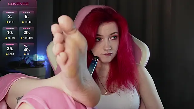 joyhannahh online show from November 18, 2025, 12:19 pm