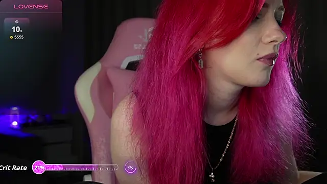 Snapshot of joyhannahh chatting on October 13, 2025, 5:03 pm joyhannahh online show from October 13, 2025, 5:03 pm