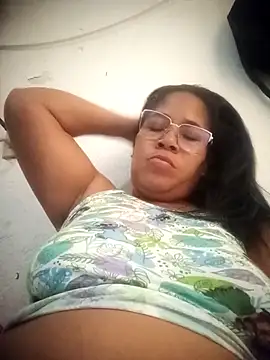 Snapshot of Arleth_Mars chatting on November 5, 2025, 4:10 pm Arleth Mars online show from November 5, 2025, 4:10 pm