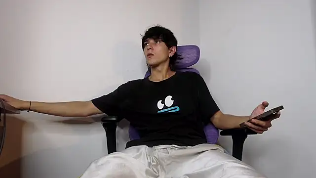 alex connorr online show from December 18, 2025, 11:30 pm