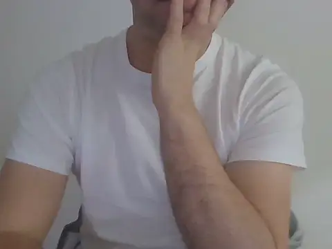 fikoivos online show from May 17, 2026, 7:58 pm