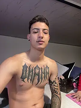 aliensexy online show from March 27, 2026, 2:53 am