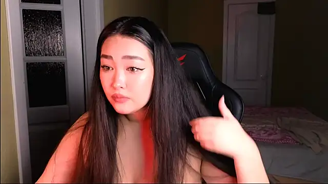 Snapshot of Erica_Wayne chatting on January 26, 2025, 5:23 pm Erica Wayne online show from January 26, 2025, 5:23 pm