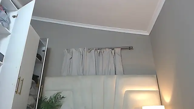 Snapshot of naughtyblackdolie chatting on September 24, 2025, 3:02 am naughtyblackdolie online show from September 24, 2025, 3:02 am