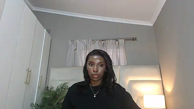 Snapshot of naughtyblackdolie chatting on September 27, 2025, 4:51 am naughtyblackdolie online show from September 27, 2025, 4:51 am