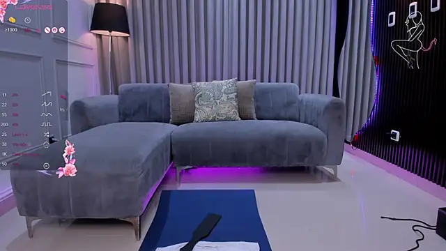 Anna parkker  online show from March 21, 2025, 2:18 pm