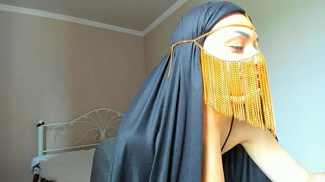  cleopattra  online show from May 4, 2026, 8:50 am